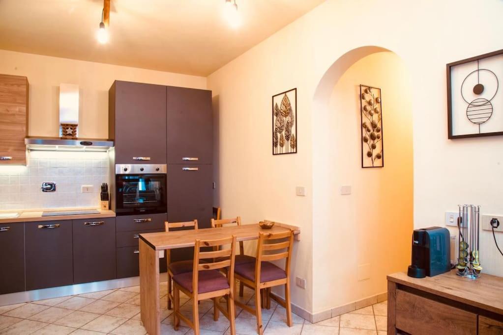 Relax Home,Nel Cuore Della Valle D'Aosta 몬트조베트 외부 사진